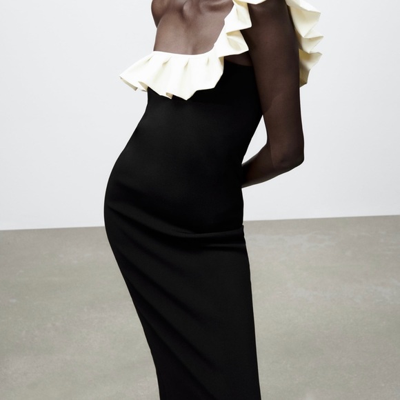 black knitted dress zara Mell Black Metallic Dress S main image 0